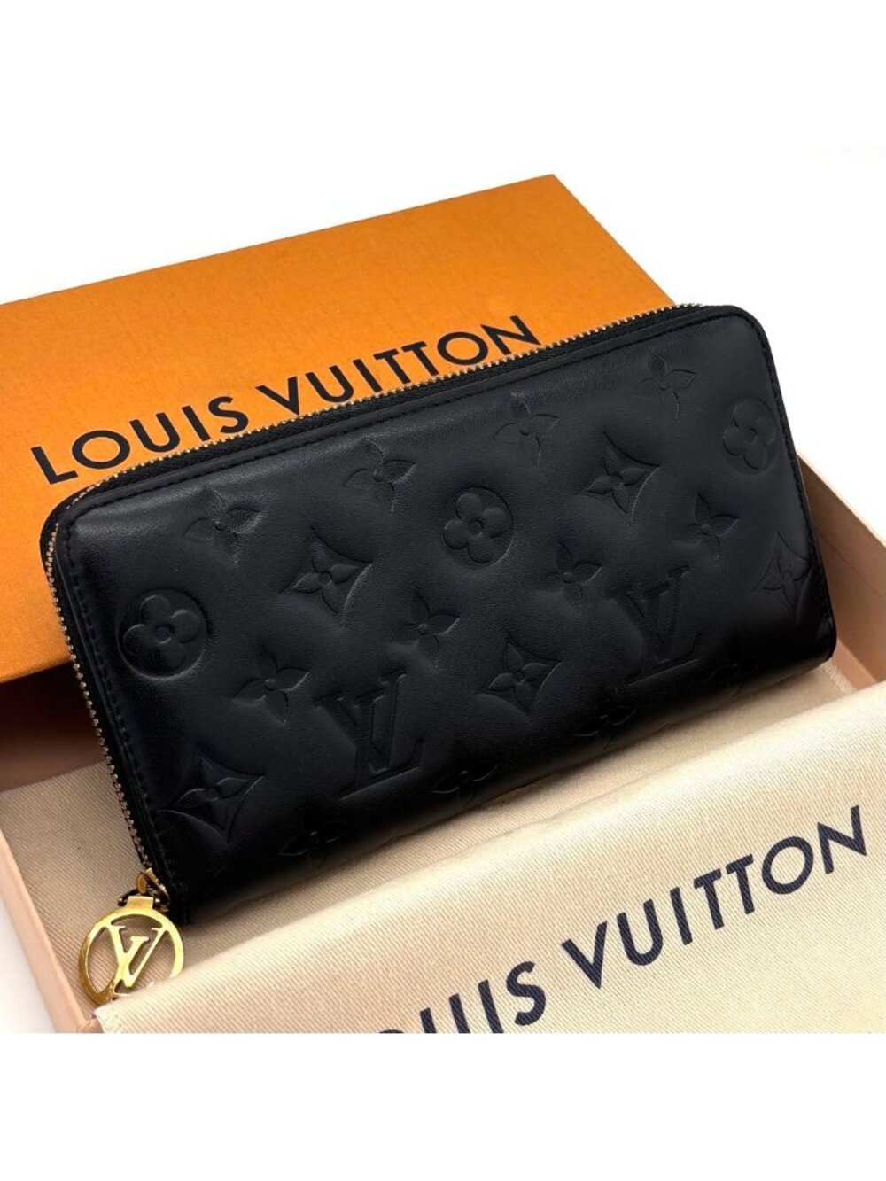 Louis Vuitton Zippy Wallet Cousin Black